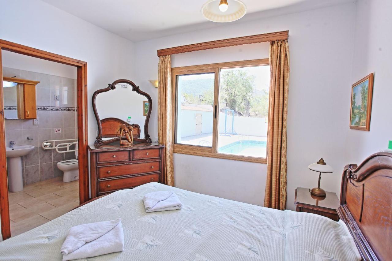 Marilena Sunset Villa 2 Agia Marina  ภายนอก รูปภาพ