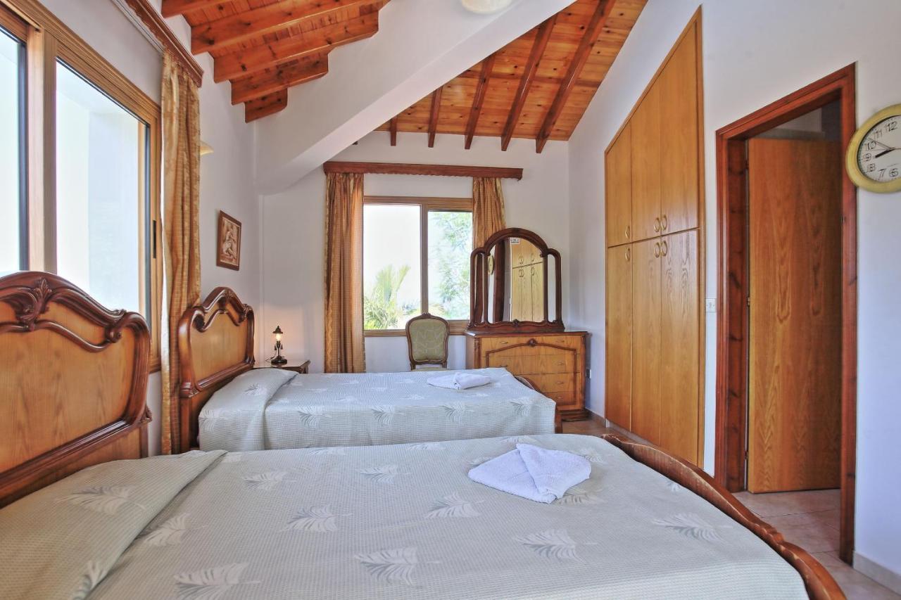 Marilena Sunset Villa 2 Agia Marina  ภายนอก รูปภาพ